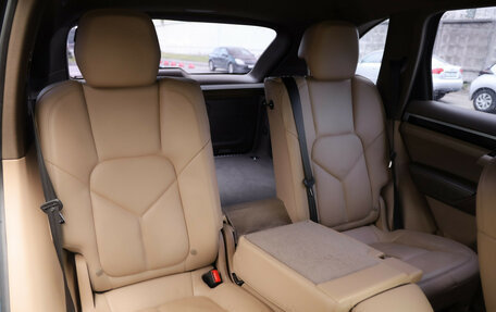 Porsche Cayenne III, 2013 год, 2 699 000 рублей, 25 фотография