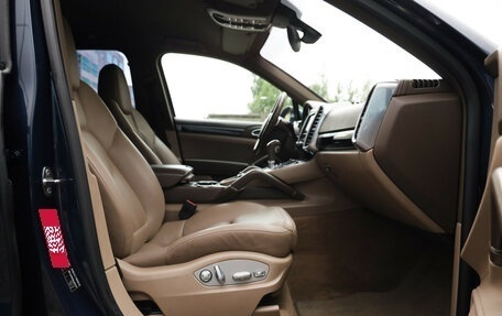 Porsche Cayenne III, 2013 год, 2 699 000 рублей, 23 фотография