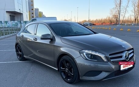 Mercedes-Benz A-Класс, 2014 год, 1 300 000 рублей, 3 фотография