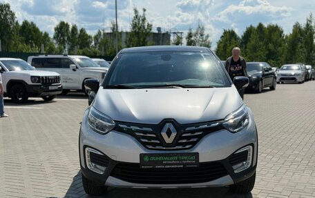 Renault Kaptur I рестайлинг, 2021 год, 1 875 000 рублей, 2 фотография