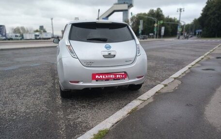 Nissan Leaf I, 2013 год, 1 390 000 рублей, 6 фотография