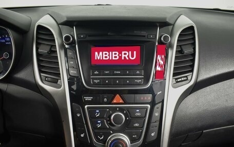 Hyundai i30 II рестайлинг, 2013 год, 893 100 рублей, 17 фотография