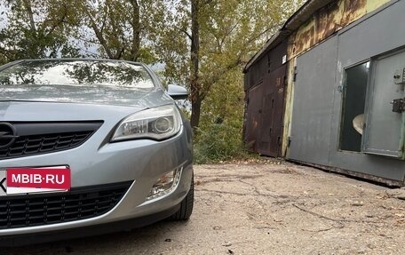 Opel Astra J, 2010 год, 600 000 рублей, 5 фотография