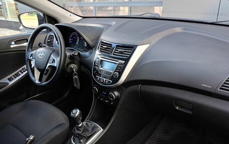 Hyundai Solaris II рестайлинг, 2015 год, 849 000 рублей, 6 фотография