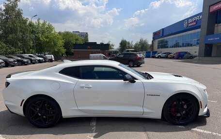 Chevrolet Camaro VI, 2021 год, 3 200 000 рублей, 3 фотография