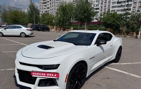 Chevrolet Camaro VI, 2021 год, 3 200 000 рублей, 6 фотография