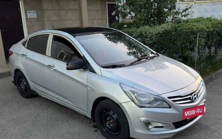 Hyundai Solaris II рестайлинг, 2014 год, 450 000 рублей, 2 фотография