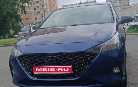 Hyundai Solaris II рестайлинг, 2021 год, 1 350 000 рублей, 6 фотография