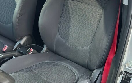 Hyundai Solaris II рестайлинг, 2014 год, 450 000 рублей, 21 фотография