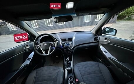 Hyundai Solaris II рестайлинг, 2014 год, 450 000 рублей, 25 фотография