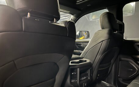 Rambler 1500, 2023 год, 14 300 000 рублей, 34 фотография