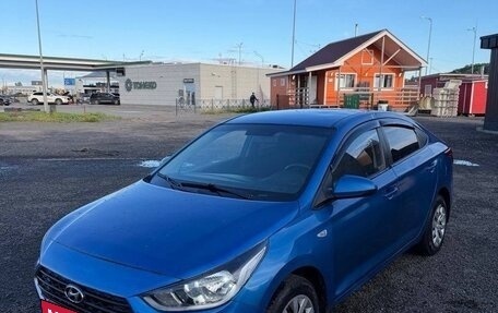 Hyundai Solaris II рестайлинг, 2017 год, 780 000 рублей, 2 фотография