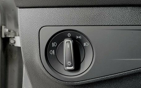 Volkswagen Tiguan II, 2018 год, 2 030 000 рублей, 8 фотография