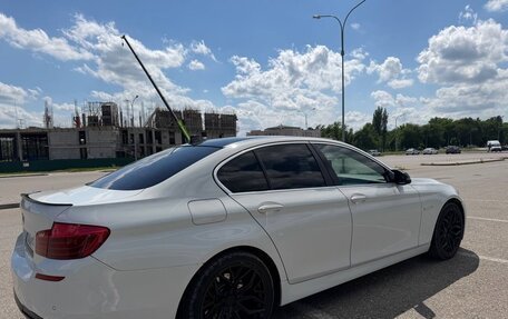 BMW 5 серия, 2013 год, 1 800 000 рублей, 11 фотография