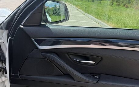 BMW 5 серия, 2013 год, 1 800 000 рублей, 21 фотография