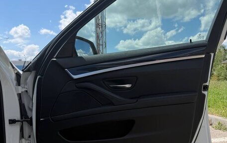 BMW 5 серия, 2013 год, 1 800 000 рублей, 23 фотография