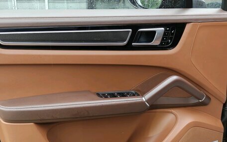Porsche Cayenne III, 2018 год, 5 590 000 рублей, 19 фотография