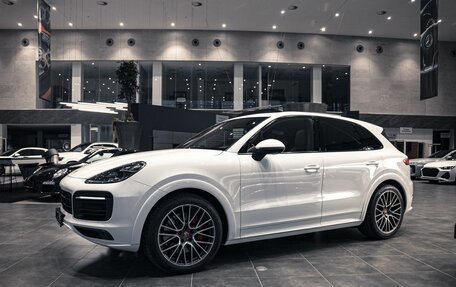 Porsche Cayenne III, 2018 год, 7 169 000 рублей, 2 фотография