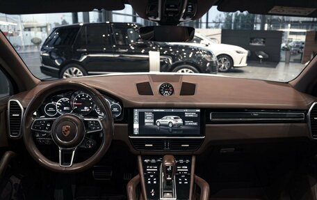 Porsche Cayenne III, 2018 год, 7 169 000 рублей, 13 фотография