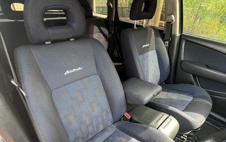 Mitsubishi Airtrek, 2003 год, 655 000 рублей, 13 фотография