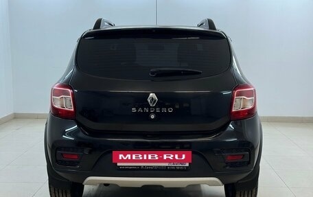 Renault Sandero II рестайлинг, 2019 год, 810 000 рублей, 3 фотография
