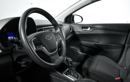 Hyundai Solaris II рестайлинг, 2020 год, 1 490 000 рублей, 10 фотография