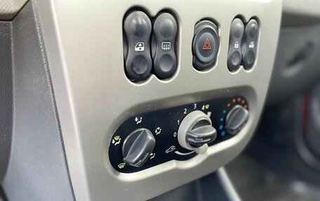 Renault Logan I, 2011 год, 340 000 рублей, 10 фотография