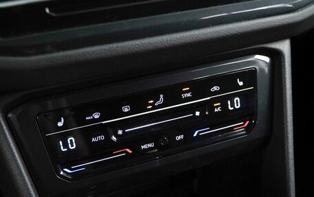 Volkswagen Tiguan II, 2022 год, 2 649 444 рублей, 9 фотография