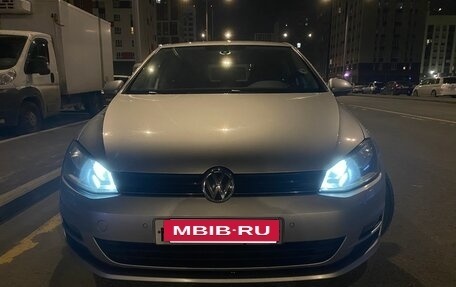 Volkswagen Golf VII, 2013 год, 1 400 000 рублей, 2 фотография