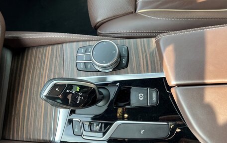 BMW 5 серия, 2019 год, 4 350 000 рублей, 14 фотография