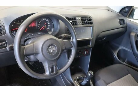 Volkswagen Polo VI (EU Market), 2012 год, 643 000 рублей, 6 фотография