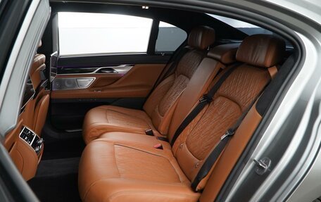 BMW 7 серия, 2021 год, 7 198 444 рублей, 9 фотография