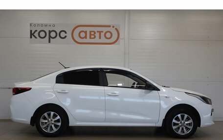 KIA Rio IV, 2017 год, 1 421 000 рублей, 4 фотография