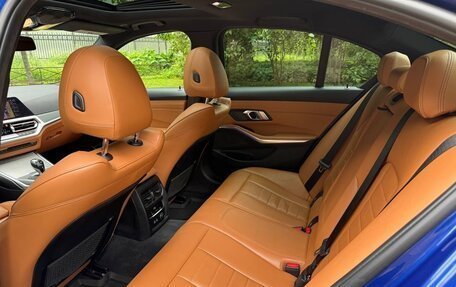 BMW 3 серия, 2019 год, 5 690 000 рублей, 14 фотография