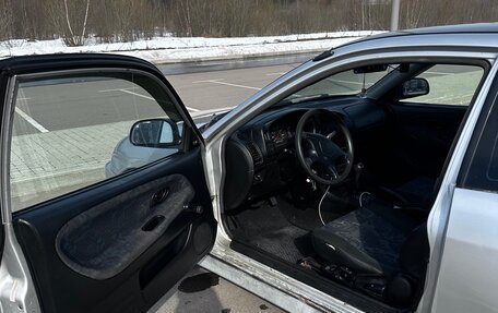 Mitsubishi Mirage VI рестайлинг, 2000 год, 250 000 рублей, 6 фотография