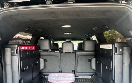 Toyota Land Cruiser 200, 2019 год, 6 100 000 рублей, 8 фотография