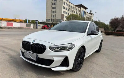 BMW 1 серия, 2023 год, 1 250 000 рублей, 1 фотография