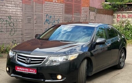 Honda Accord VIII рестайлинг, 2011 год, 1 450 000 рублей, 1 фотография