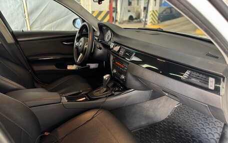 BMW 3 серия, 2008 год, 1 000 000 рублей, 28 фотография