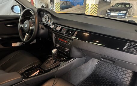 BMW 3 серия, 2008 год, 1 000 000 рублей, 29 фотография