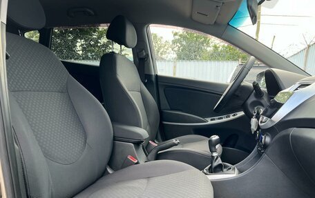 Hyundai Solaris II рестайлинг, 2011 год, 599 000 рублей, 10 фотография