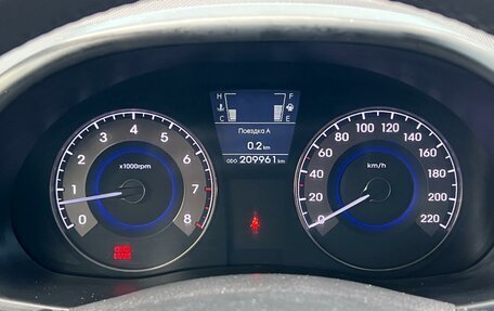 Hyundai Solaris II рестайлинг, 2011 год, 599 000 рублей, 11 фотография