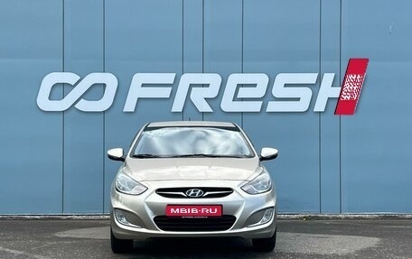 Hyundai Solaris II рестайлинг, 2011 год, 599 000 рублей, 3 фотография