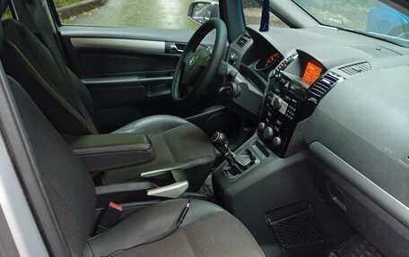 Opel Zafira B, 2008 год, 550 000 рублей, 6 фотография