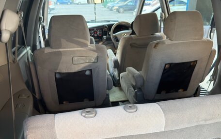 Mazda MPV II, 2002 год, 480 000 рублей, 11 фотография