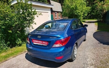 Hyundai Solaris II рестайлинг, 2011 год, 530 000 рублей, 5 фотография