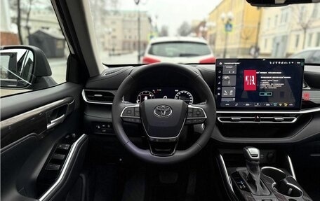 Toyota Highlander, 2026 год, 4 999 999 рублей, 3 фотография