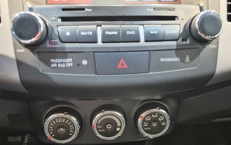 Mitsubishi Outlander III рестайлинг 3, 2011 год, 1 150 000 рублей, 18 фотография