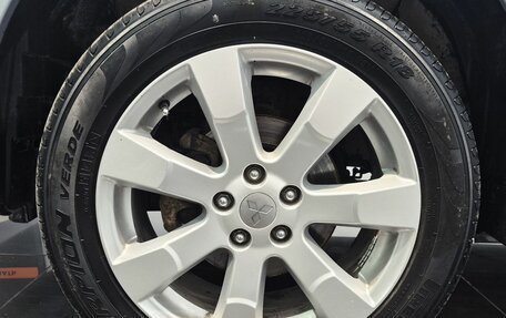 Mitsubishi Outlander III рестайлинг 3, 2011 год, 1 150 000 рублей, 32 фотография