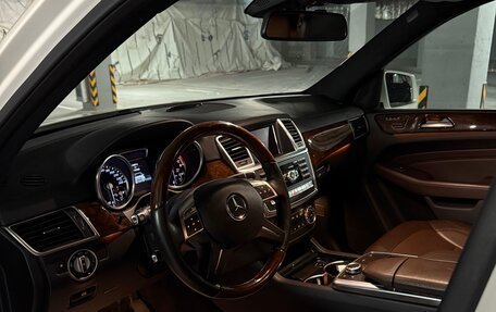 Mercedes-Benz M-Класс, 2012 год, 1 980 000 рублей, 3 фотография